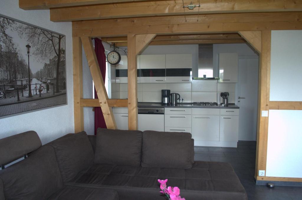 HM - Ferienhaus 2 Deluxe Krombachtalsperre Westerwald exklusive verbrauchte NK photo 3