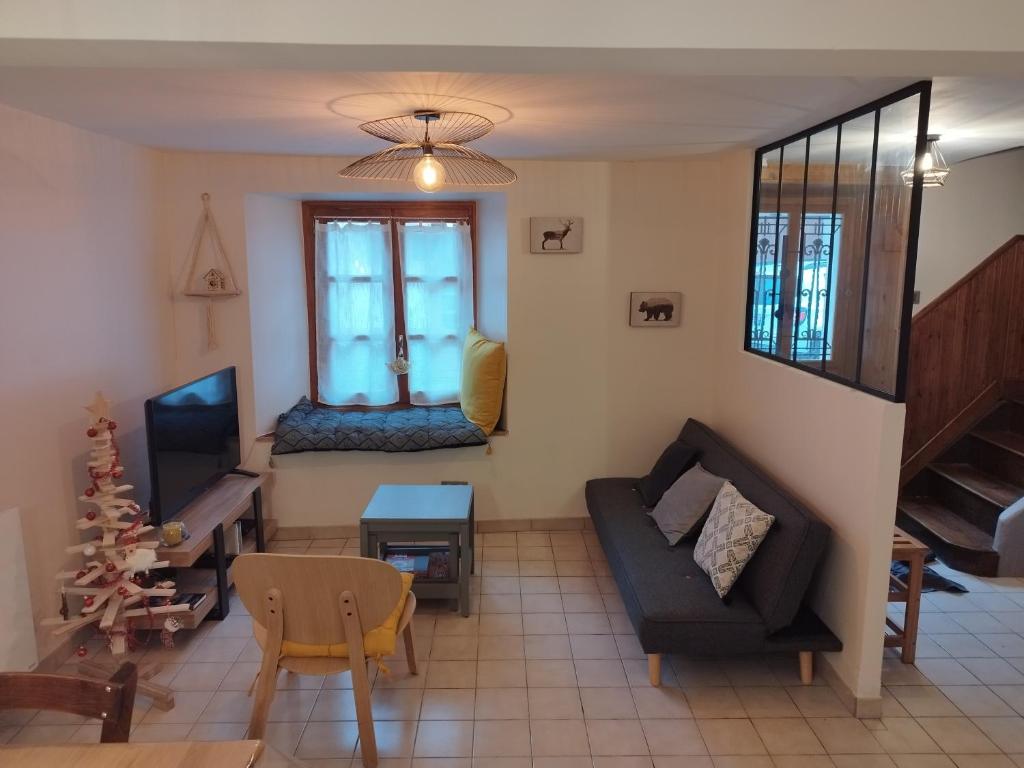 Agréable maison au centre d'Arreau pour 8 pers photo 1