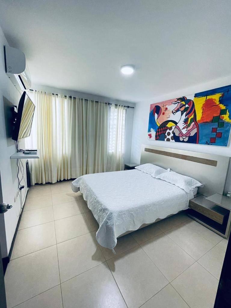 Casa completa con Aire Acondicionado, Calentador de Agua & Garaje privado photo 2