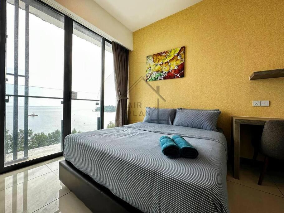 PD D'Wharf Duplex 3BR - Full Seaview (Up To 12 Pax) photo 1