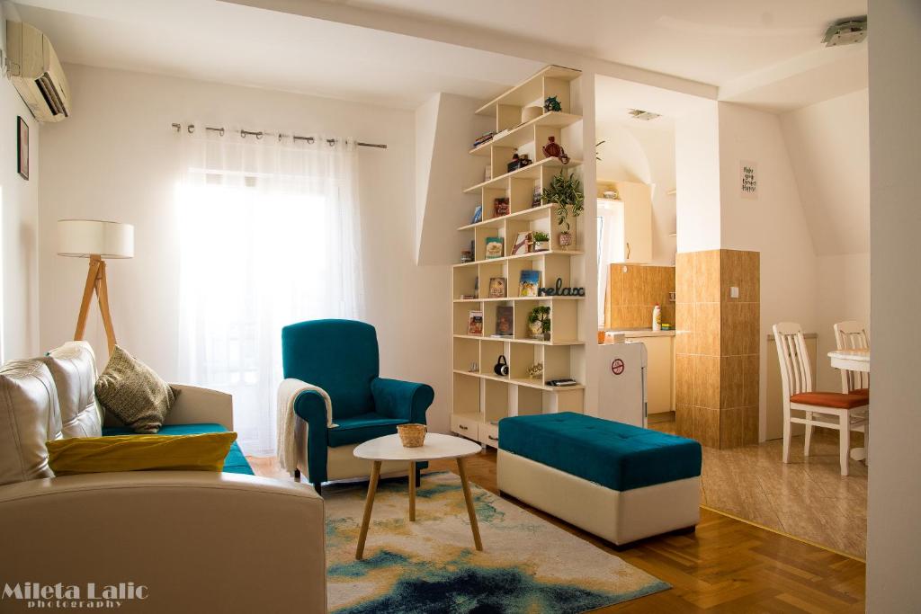 Sunny 412 apartment