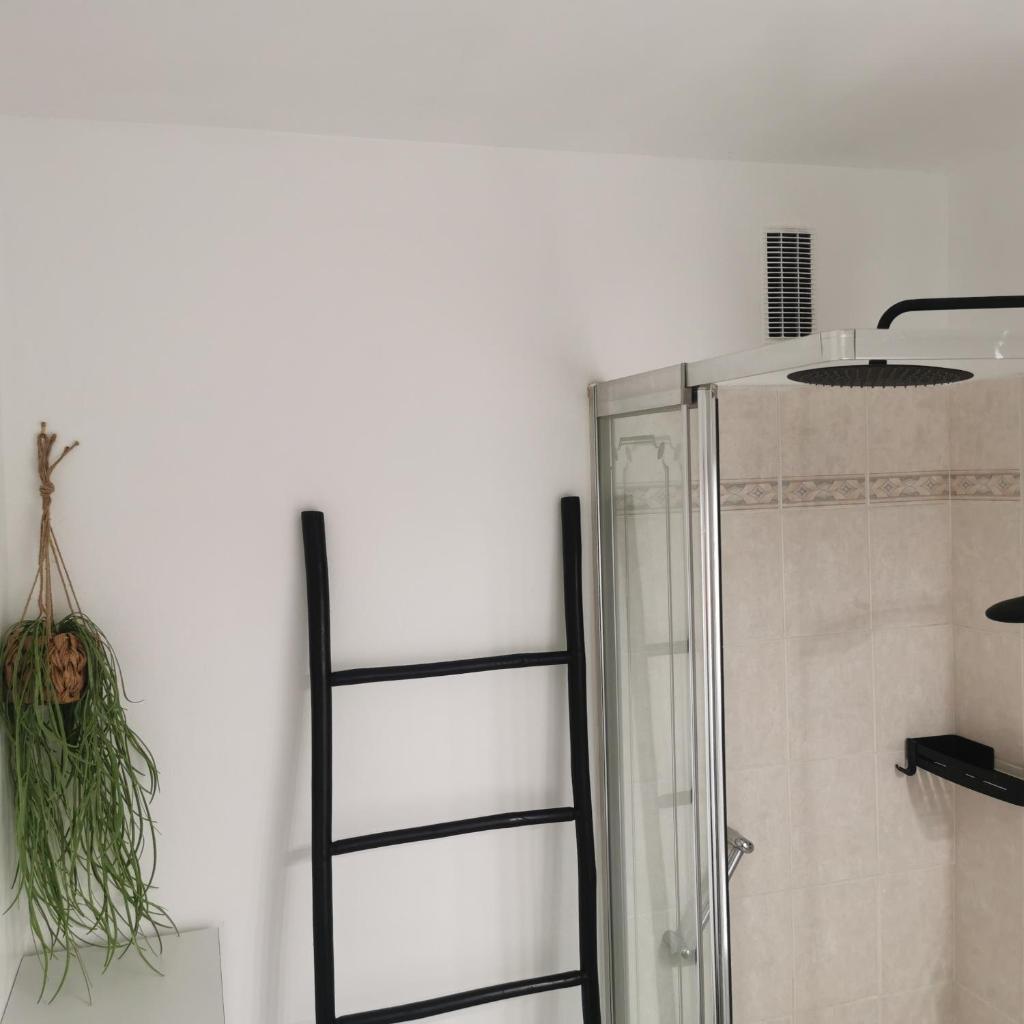 Chambre ZEN Tout confort pres de Saint Marceau photo 3