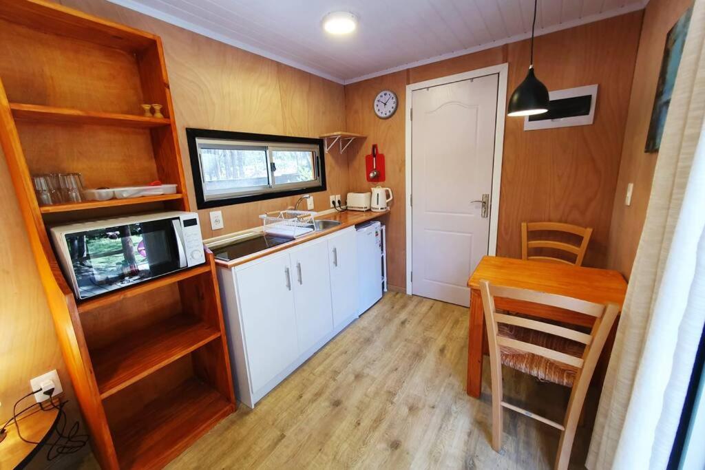 Helles, modernes Containerhaus photo 1