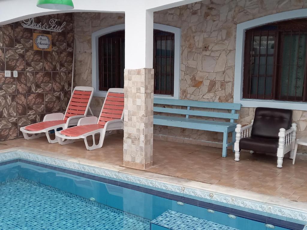 Maranata Casa com Piscina - 2 minutos de carro até o mar photo 4