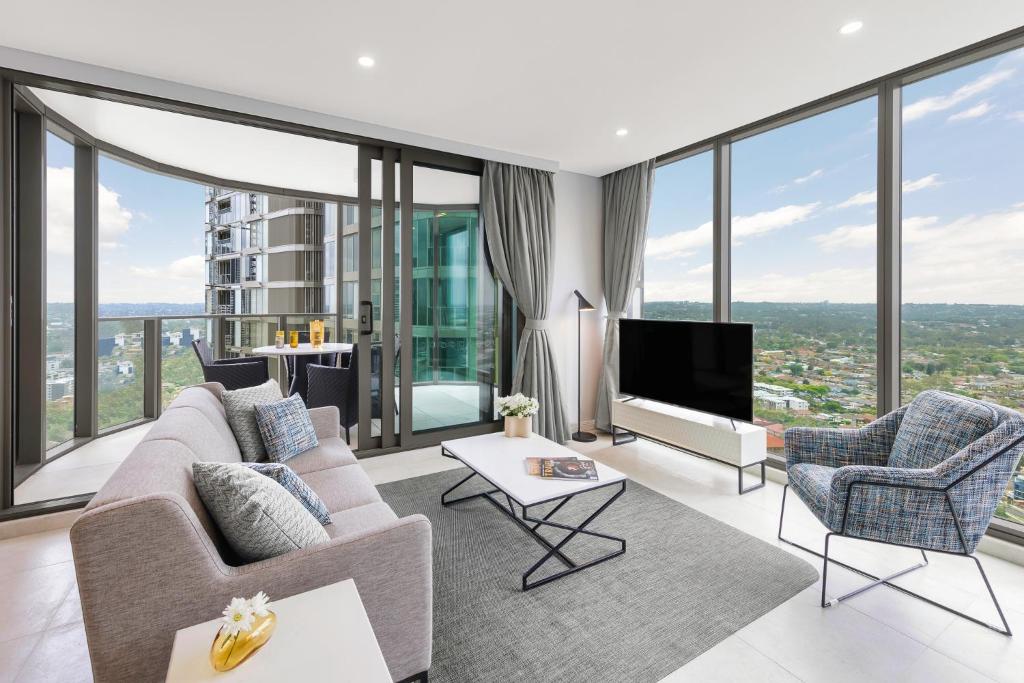 Meriton Suites George Street, Parramatta photo 1