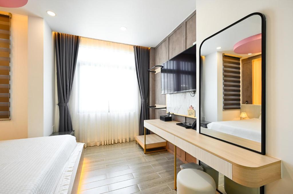 Lotus Airport Hotel Saigon