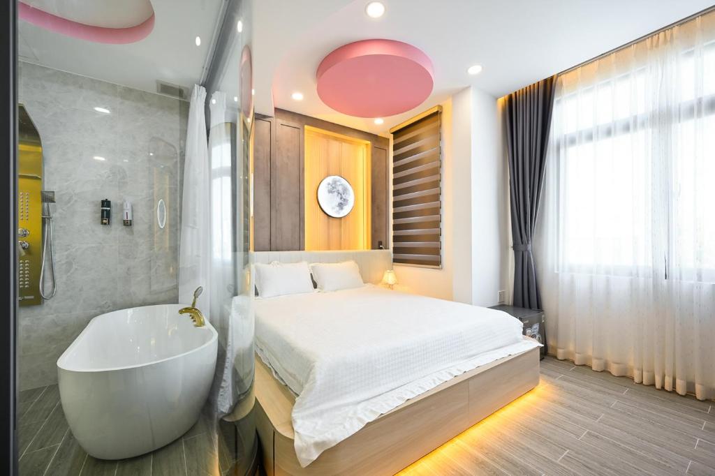 Lotus Airport Hotel Saigon