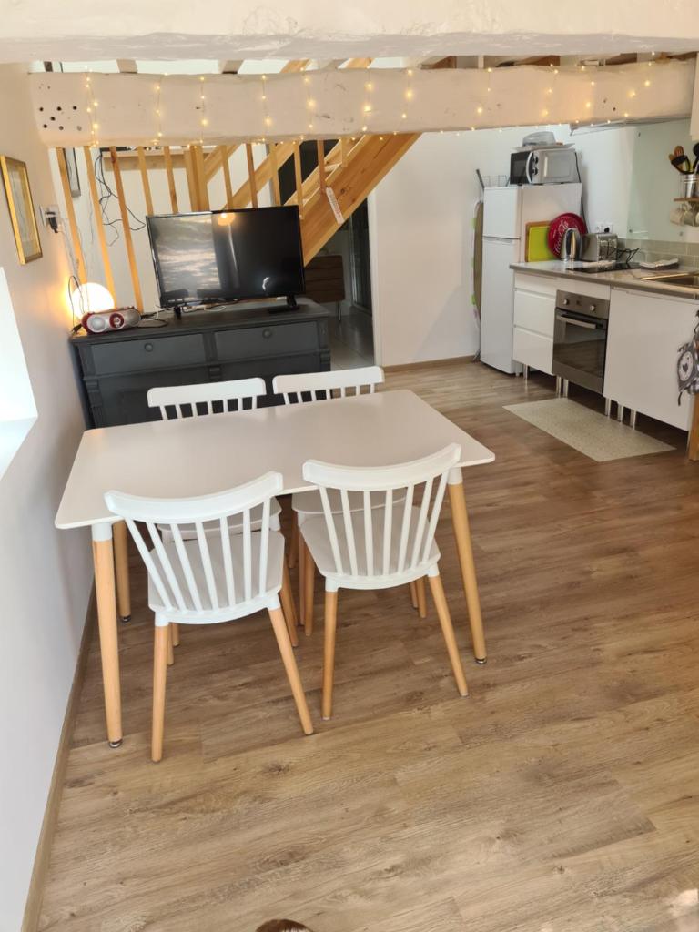 charmant logement à la campagne photo 2