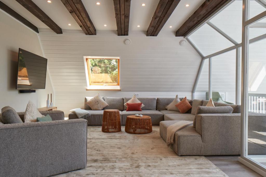 Haus-Yacht photo 2