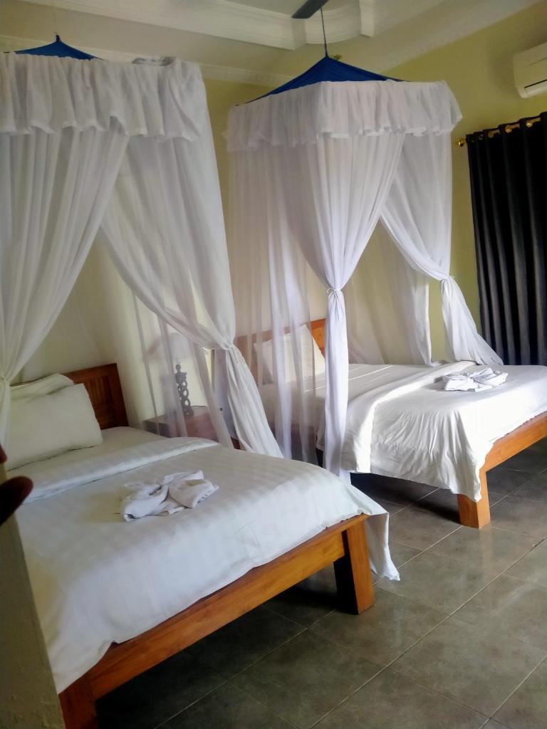 Coral Bay Bungalows Amed Bali photo 2