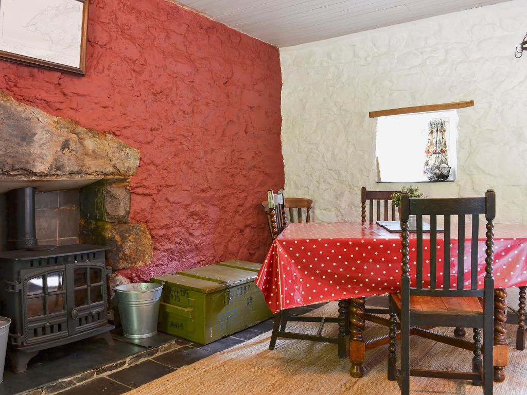 Old Mill Cottage photo 2