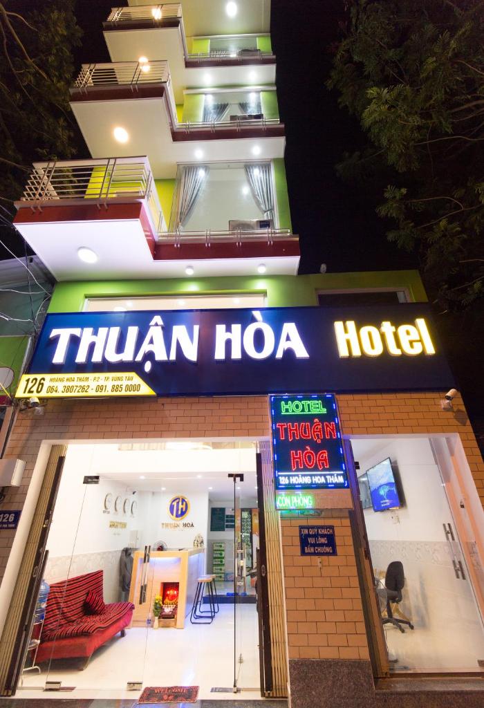 Thuan Hoa Hotel