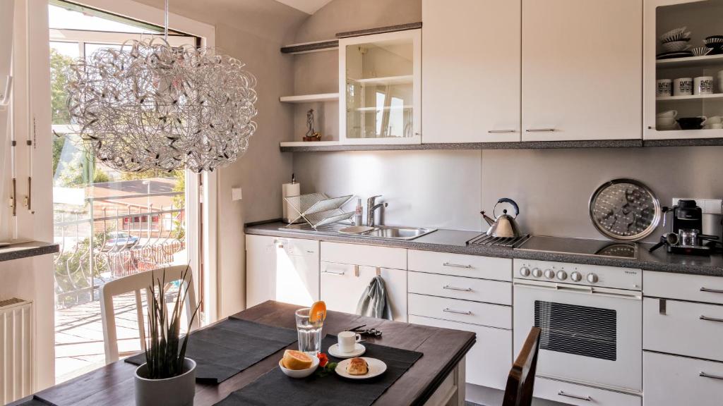 Charmante, großzügige Ferienwohnung Villa Fleurie photo 4