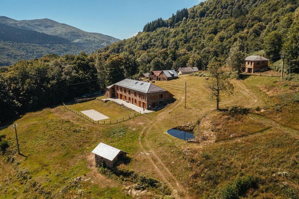 Ferme d'alpage grand confort sur 3ha dans un cadre naturel photo 2