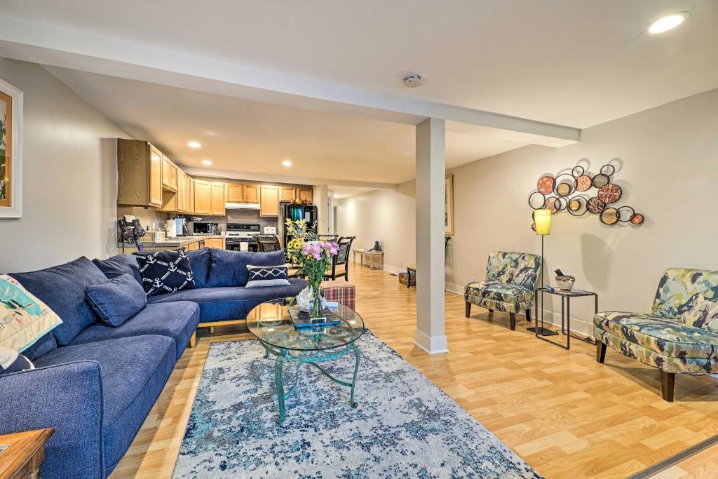 Downtown Grand Haven Apt Less Than 1 Mi to Lake Michigan photo 4