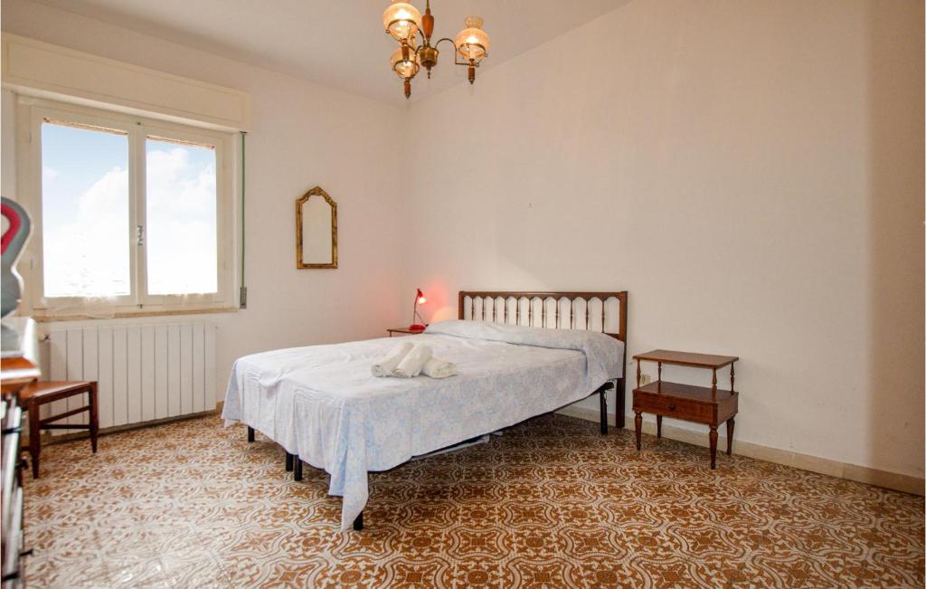 Nice Apartment In Marina Di Castagneto C With 1 Bedrooms And Wifi photo 2