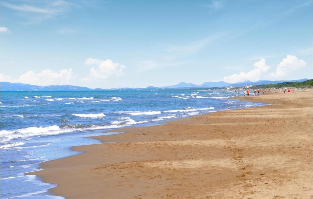 Nice Apartment In Marina Di Castagneto C With 1 Bedrooms And Wifi photo 4