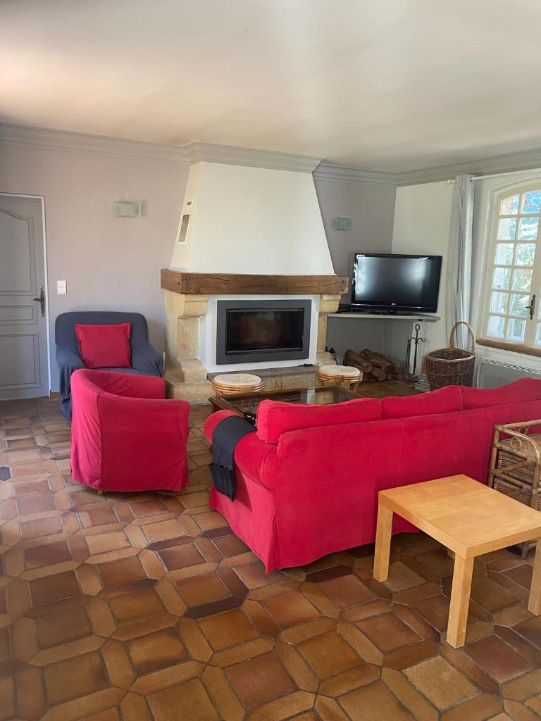 Foix Villa 150m2 dans très grand parc arboré photo 1