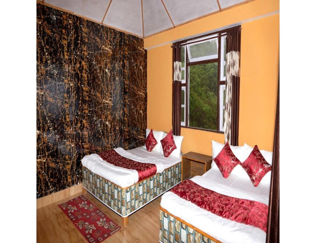 Hill Home Stay, Mankhim Road, Aritar, Sikkim photo 2