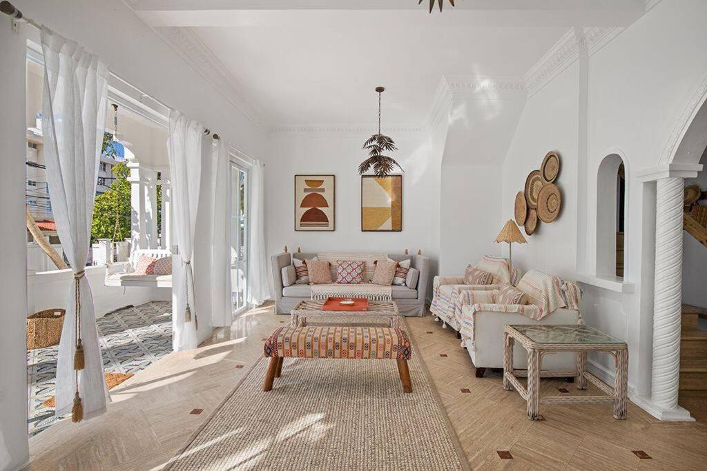 Villa Bohemia I Gated Estate w/ Sister Property photo 4