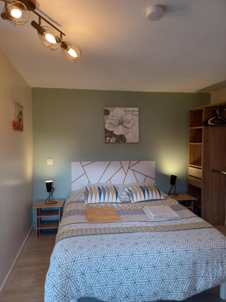 studio cosy indépendant au calme