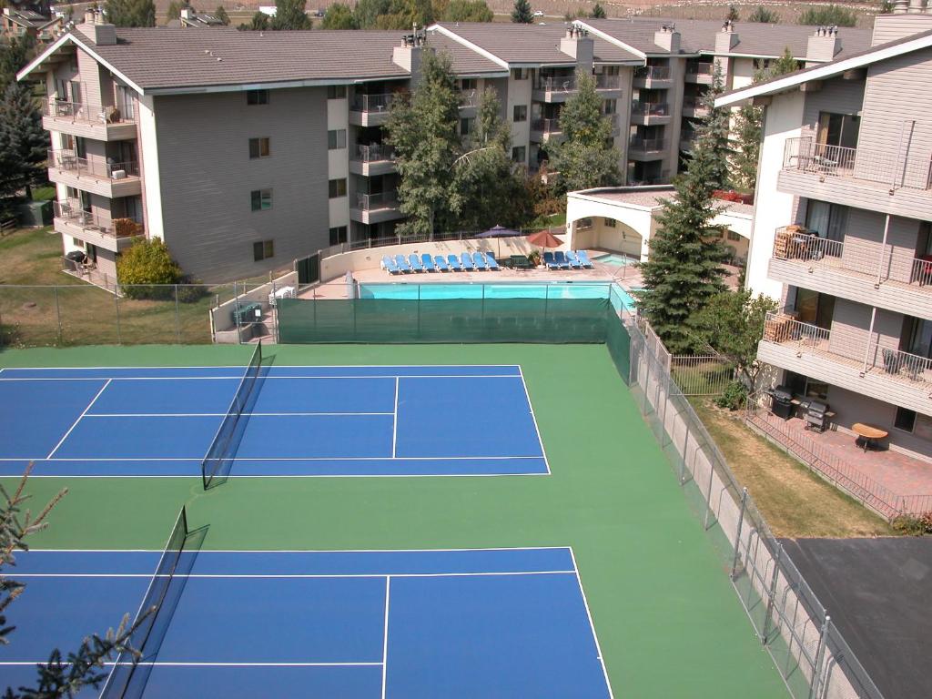 Beaver Creek West Condos photo 3