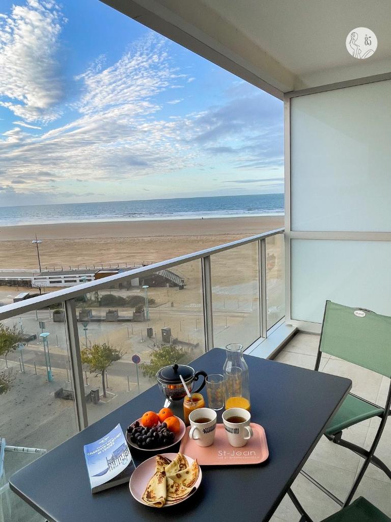 Au85, Bel appartement, vue océan, pied de la plage photo 1