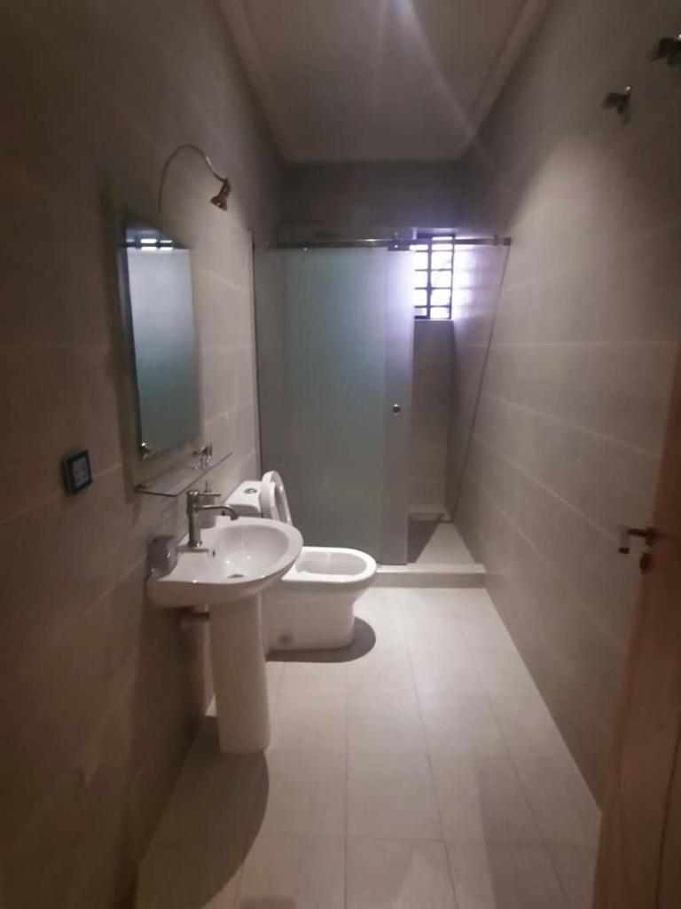Akura Villa Adeniyi Jones Ikeja photo 2