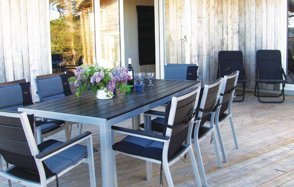 Beautiful Home In Dlemo With 5 Bedrooms, Wifi And Sauna photo 4