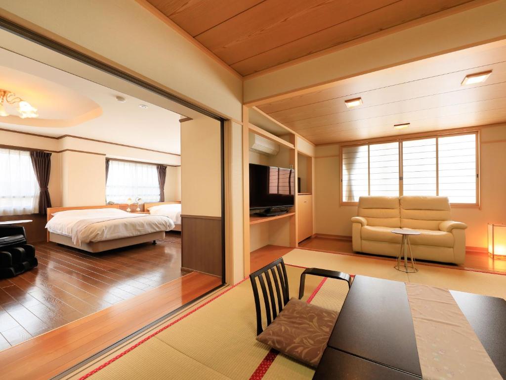 Hotel Tsubakino - Tap to explore photos