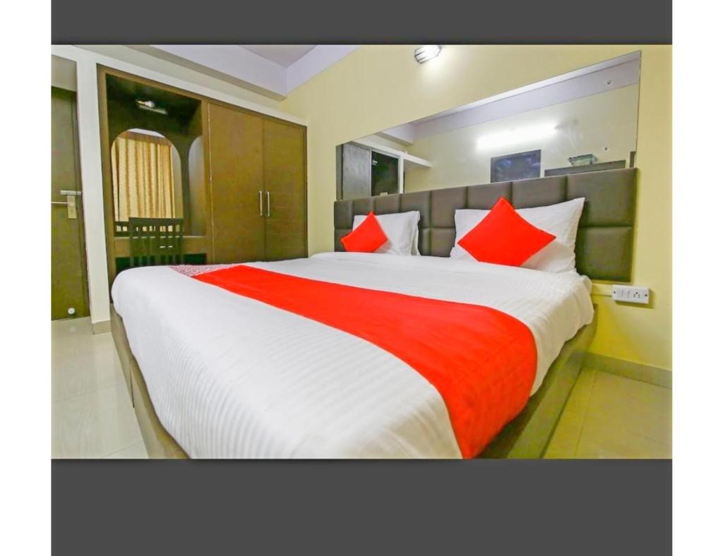 Hotel Kanha Classic, Kanpur photo 1