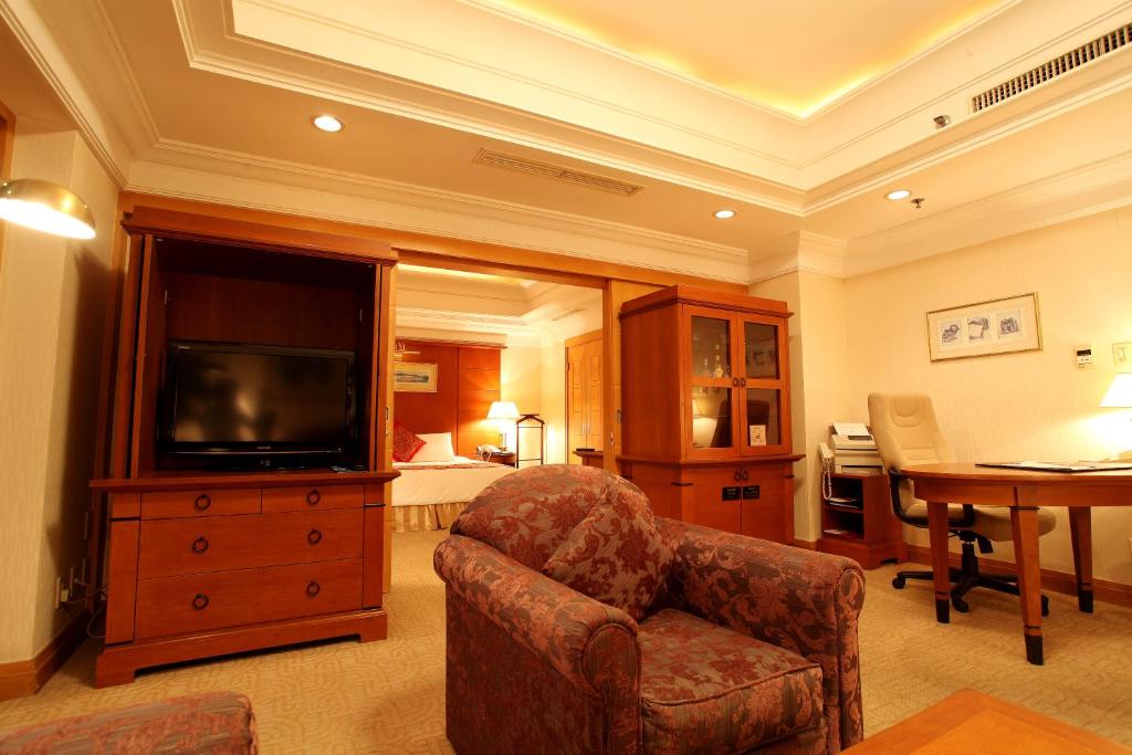 Сьюит (Люкс), Dalian Swish Hotel