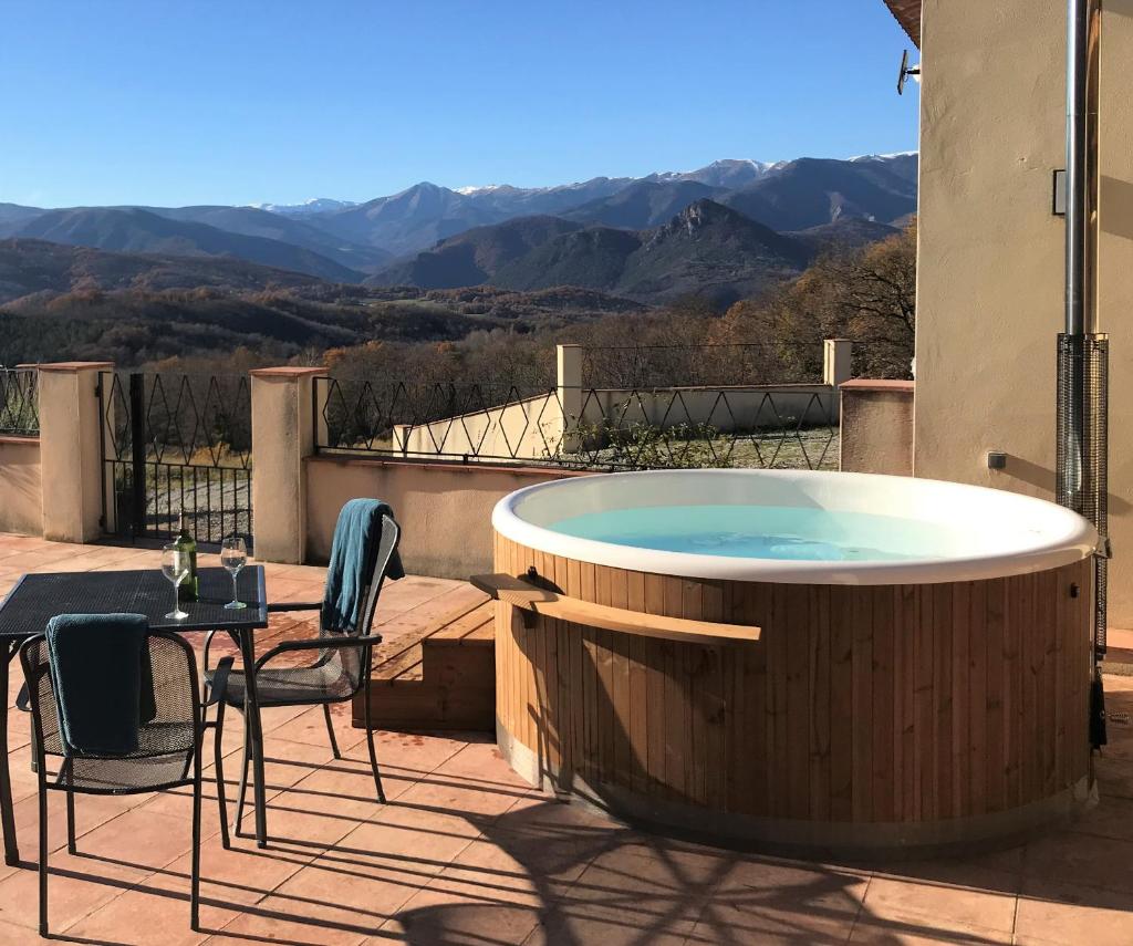 Lo Boix: Le Mas and Le Canigou photo 2