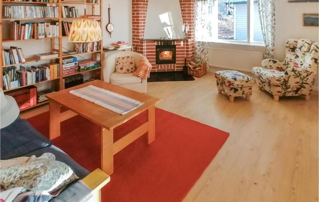 Beautiful Home In Fjlkinge With 3 Bedrooms And Wifi photo 1