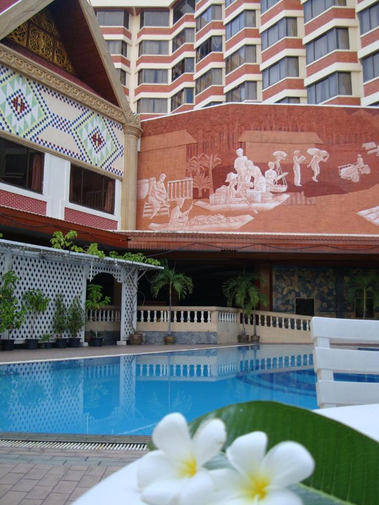 Chiang Mai Phucome Hotel - Tap to explore photos