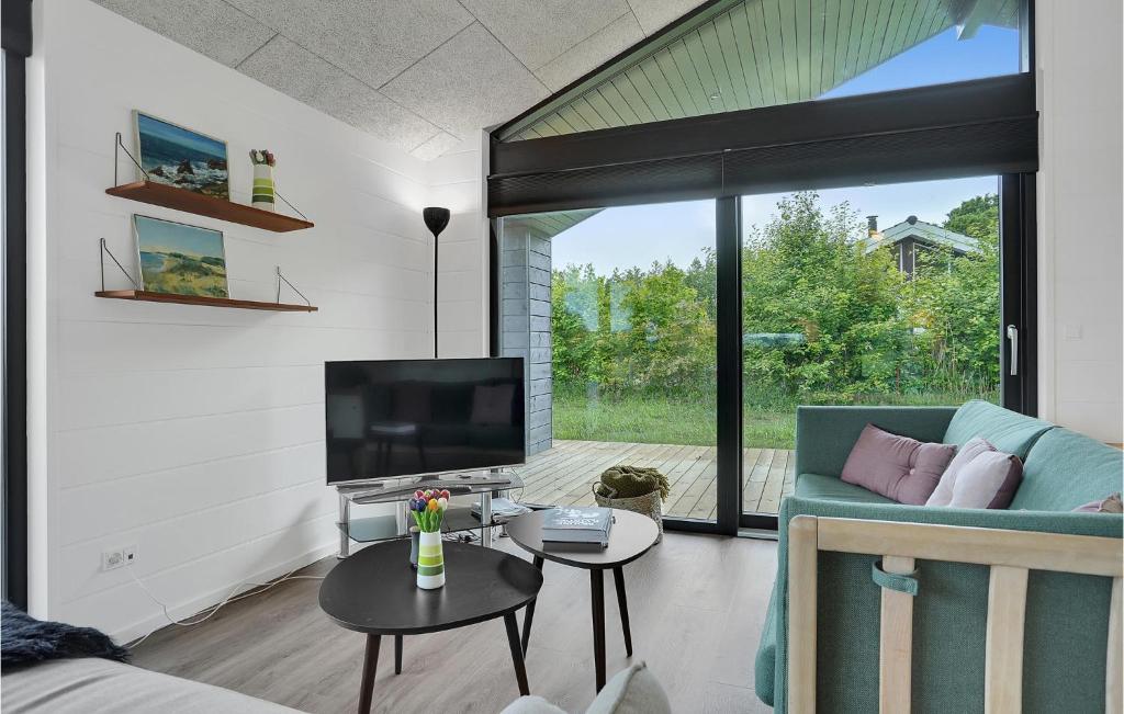 Stunning Home In Glesborg With Wifi And 3 Bedrooms photo 1