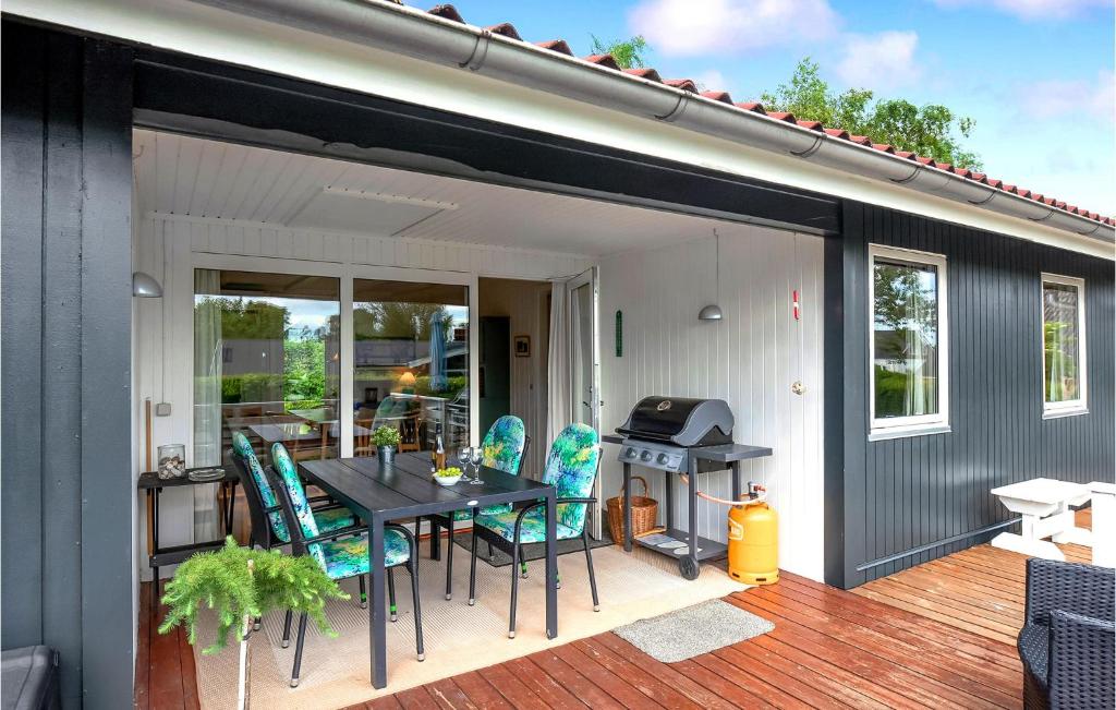 Awesome Home In Brkop With 3 Bedrooms And Wifi photo 4
