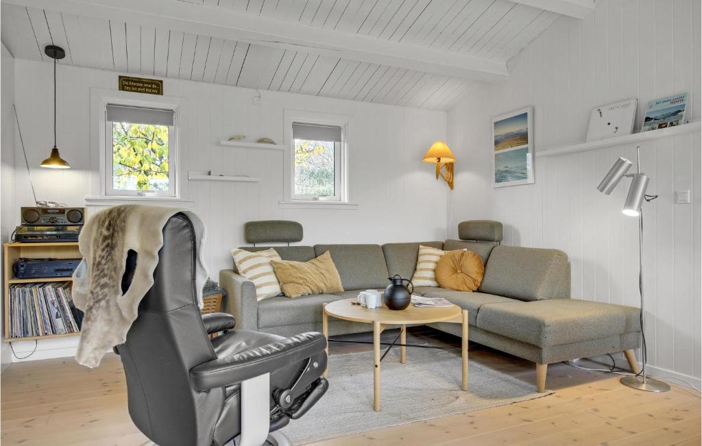 Stunning Home In Holbk With 3 Bedrooms And Wifi photo 2
