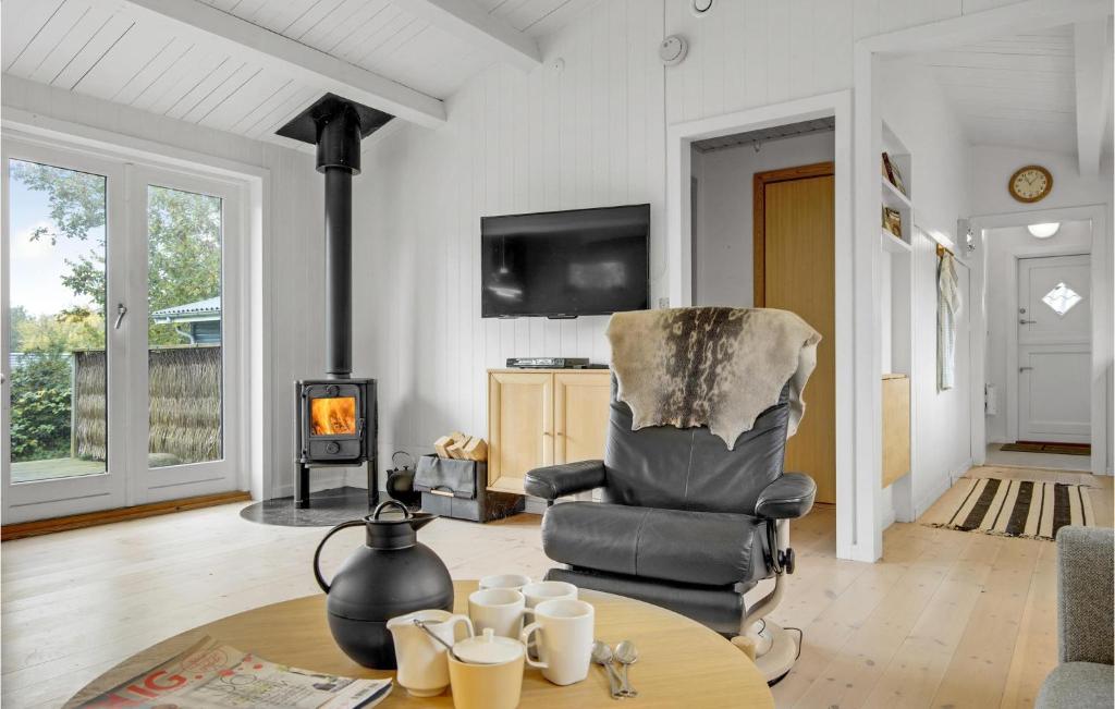 Stunning Home In Holbk With 3 Bedrooms And Wifi photo 4