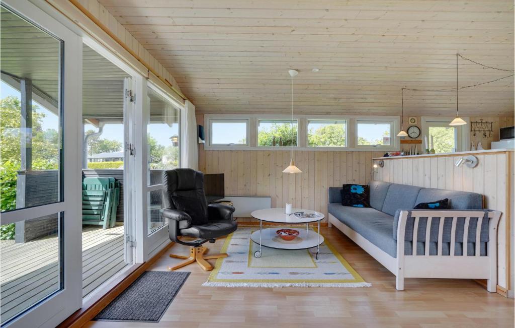 Nice Home In Fars With 3 Bedrooms And Wifi photo 2