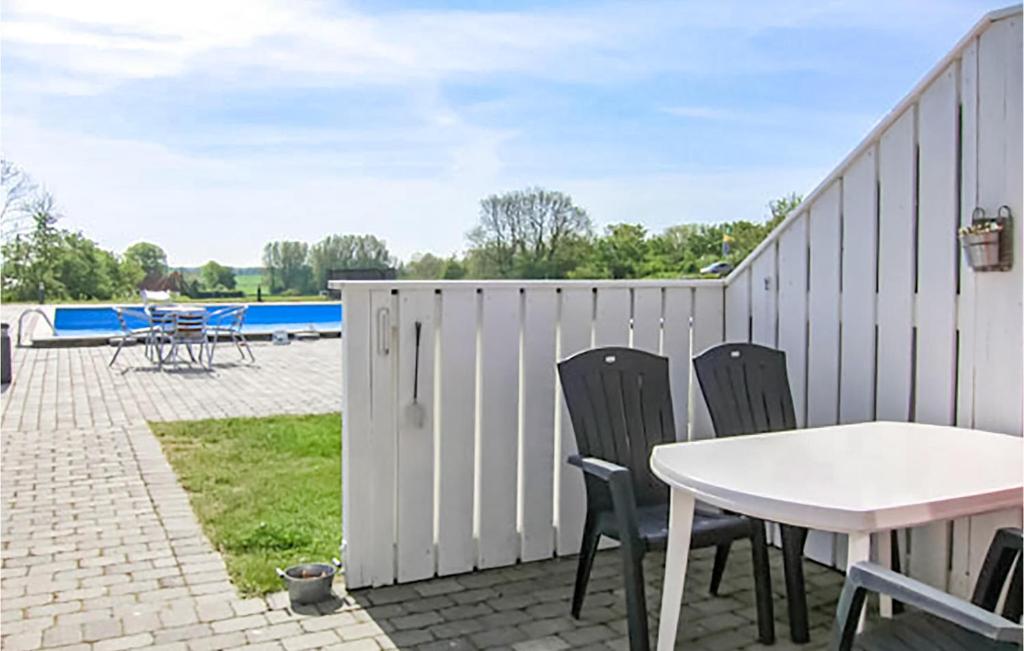 Amazing Apartment In Aakirkeby With 2 Bedrooms, Wifi And Outdoor Swimming Pool photo 1