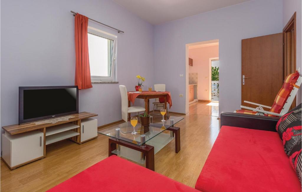 Beautiful Apartment In Kastel With 2 Bedrooms photo 2