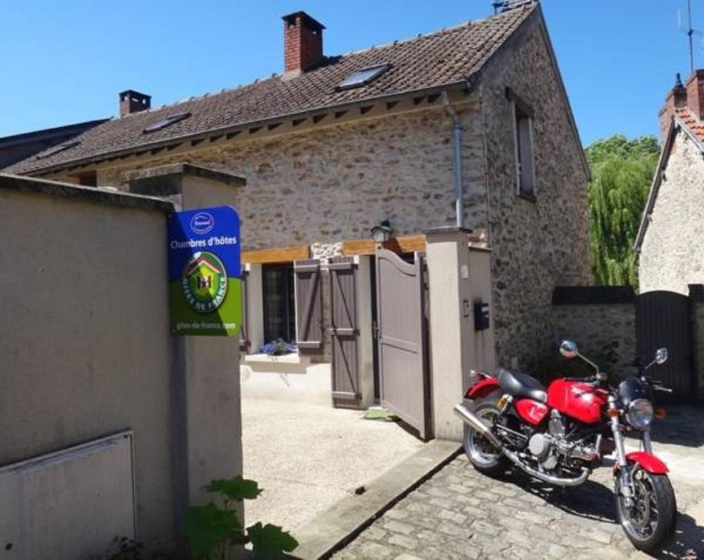 La maison du Fargis photo 2