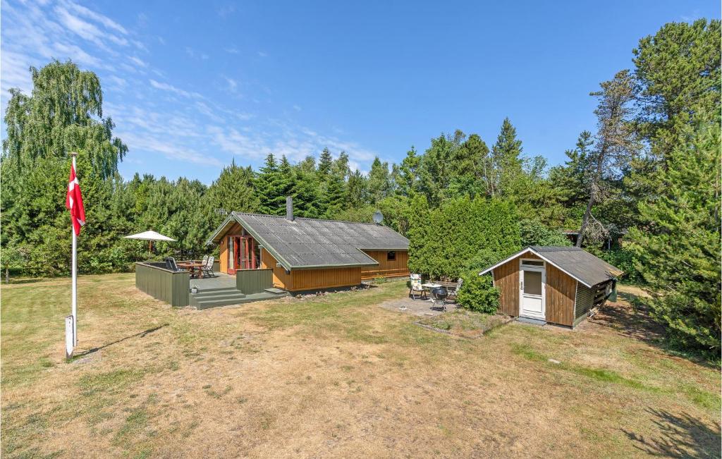 Stunning Home In Hjby With 2 Bedrooms And Wifi