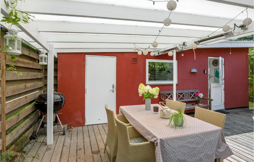 Amazing Home In Nex With 2 Bedrooms And Wifi photo 3