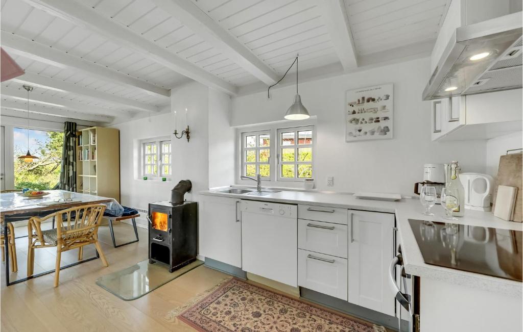 Stunning Home In Nrre Nebel With 2 Bedrooms And Wifi photo 4