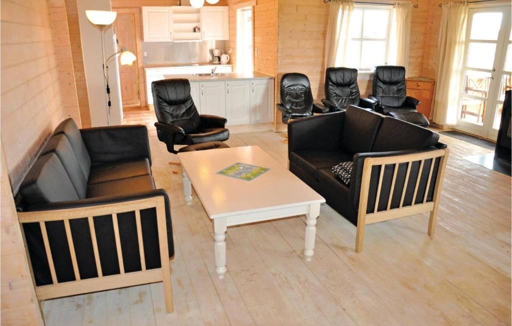 Beautiful Home In Sydals With Sauna, Wifi And 4 Bedrooms photo 1
