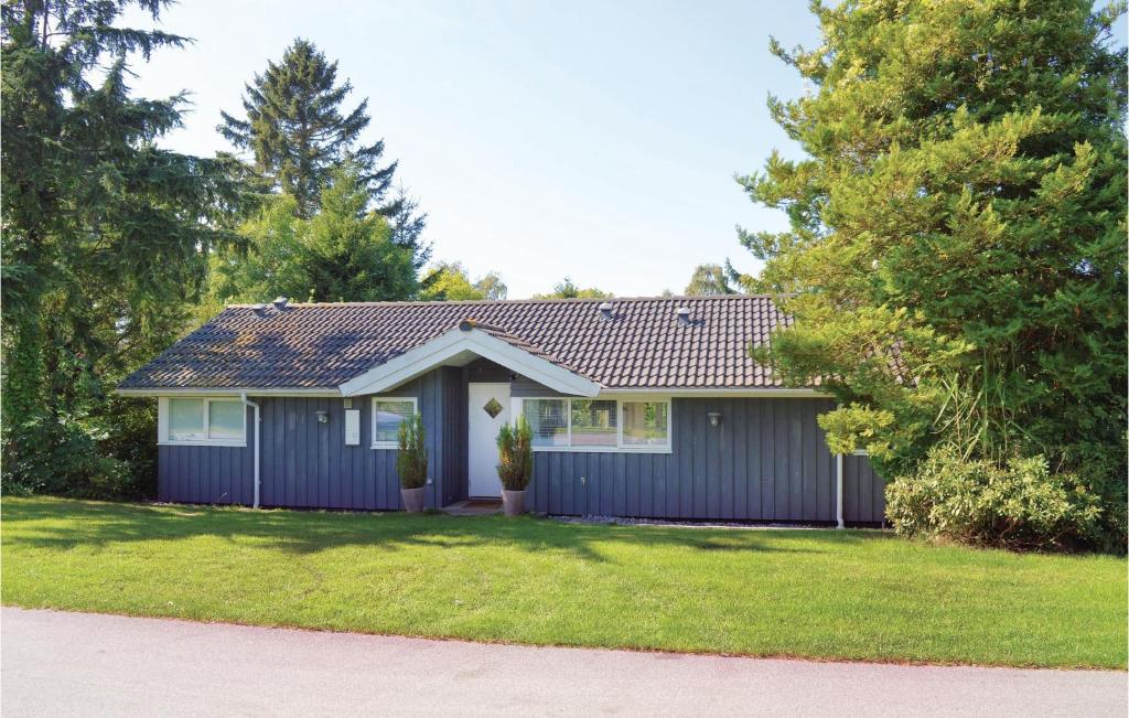 Awesome Home In Hornbk With 3 Bedrooms, Sauna And Wifi