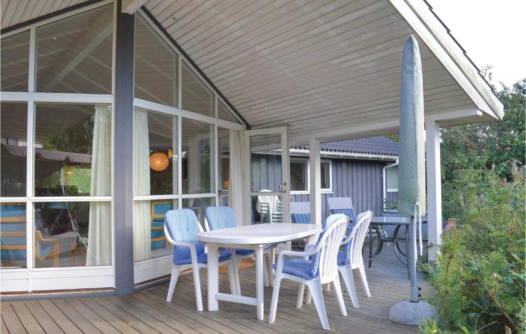 Awesome Home In Hornbk With 3 Bedrooms, Sauna And Wifi photo 4