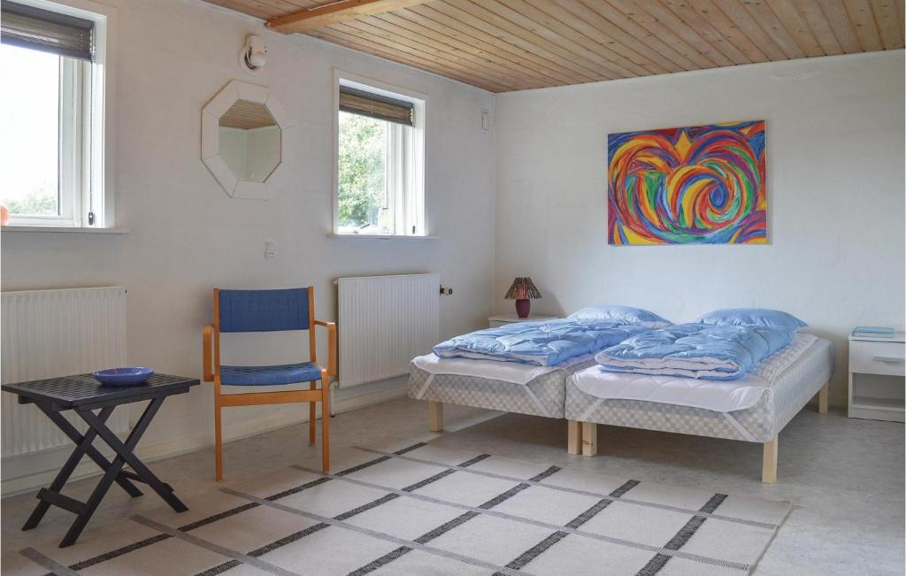 Awesome Home In Ringkbing With 11 Bedrooms And Wifi photo 2